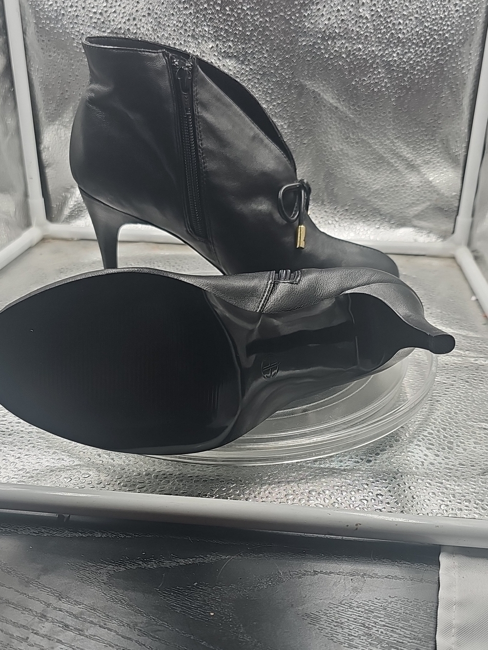 W Black Heels Sz8 - Picture 5 of 5